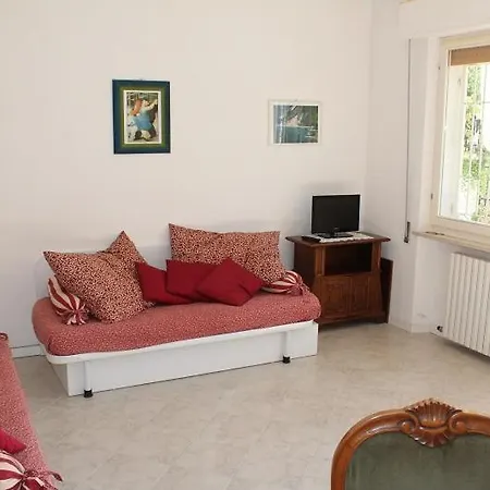 Bilo Oleandri Apartmán *